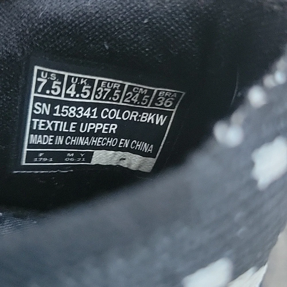Skechers air cooled